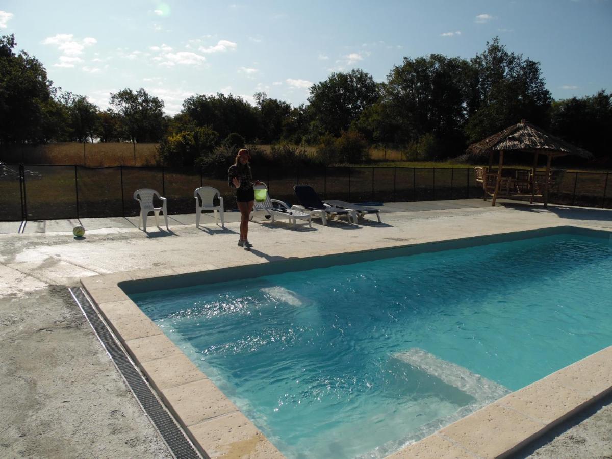 Payrac Camping Les Paillotes מראה חיצוני תמונה